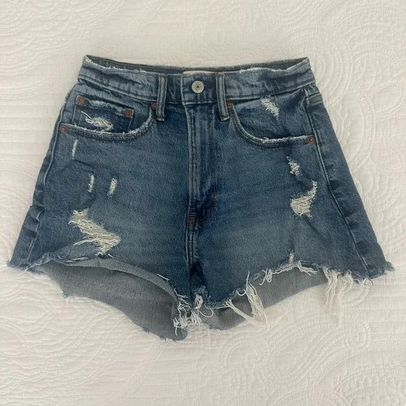 Abercrombie Curve Love Mom Shorts High Rise Distressed Raw Hem Size 25 - Picture 4 of 16